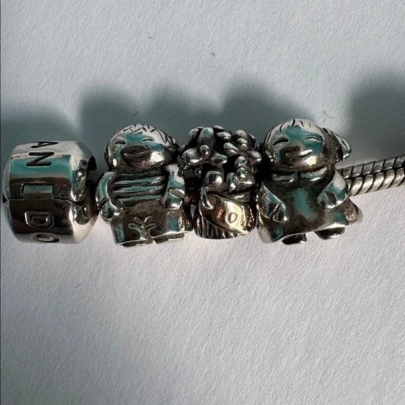 Pandora Silver Charm Bracelet w/charms - Picture 2 of 8